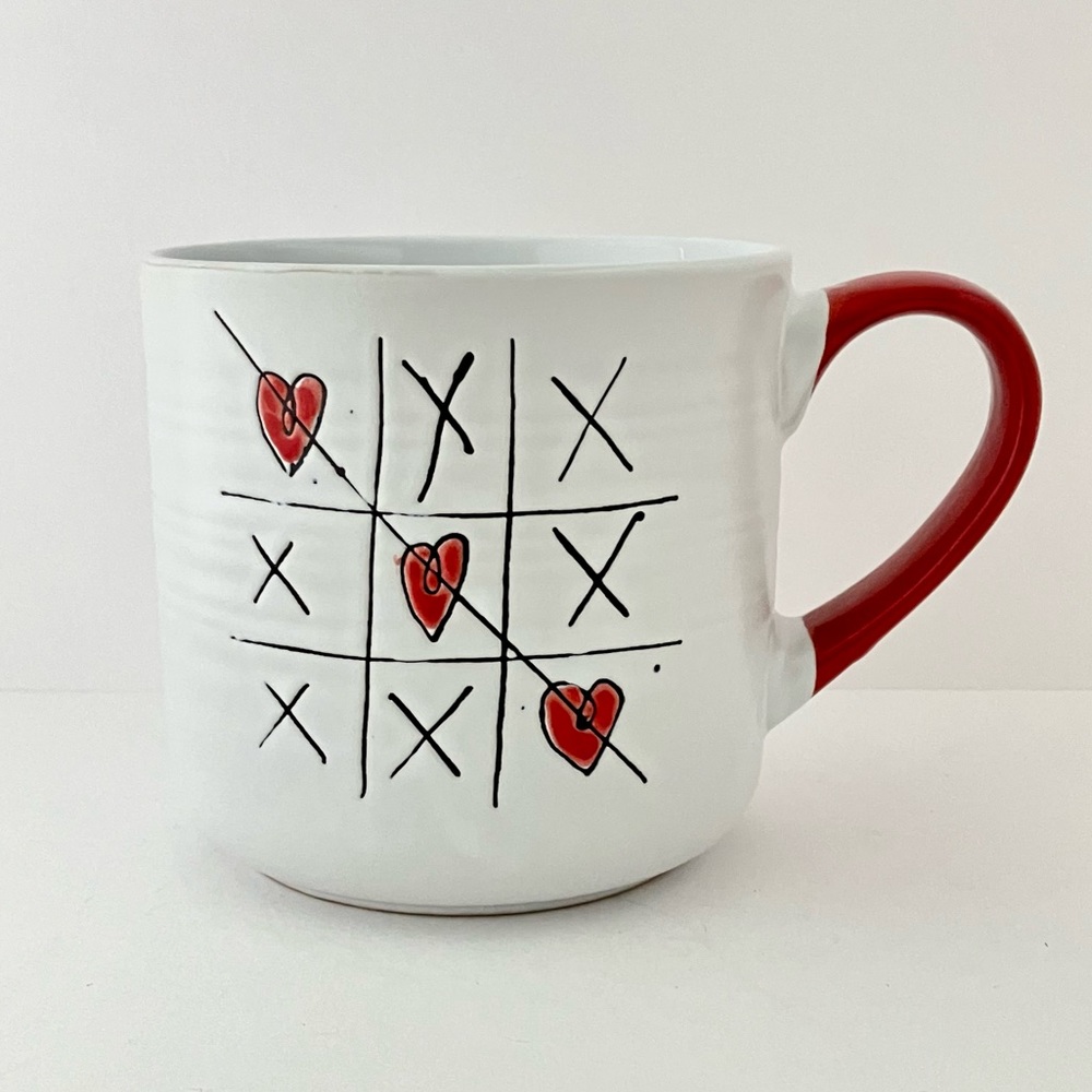 Love always wins Coffee Cup,  Tic tac toe love mug New Excellent Condition